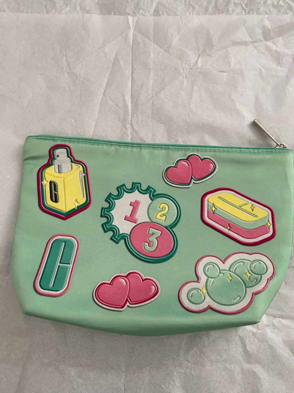 Clinique Mint Green Patch Cosmetic Pouch y with Pink Accents